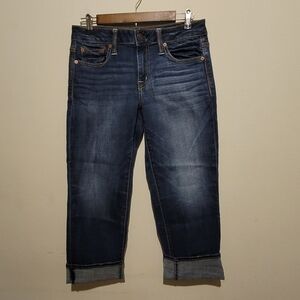 American Eagle Boy Fit Dark Wash Distressed Cuffed Denim Capris Size 4 (30in)